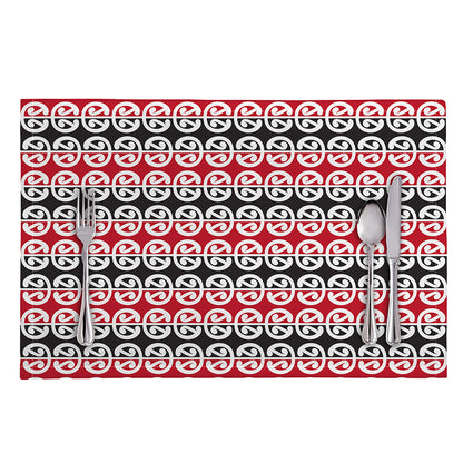 Maori Kowhaiwhai Pattern Print Placemat