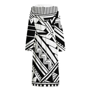 Maori Polynesian Tattoo Pattern Print Hooded Bathrobe