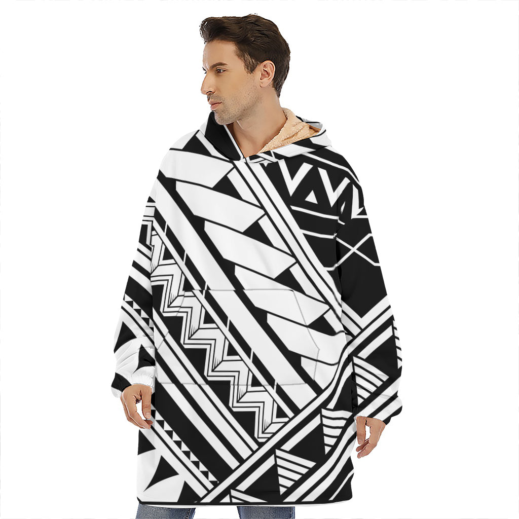 Maori Polynesian Tattoo Pattern Print Hoodie Blanket