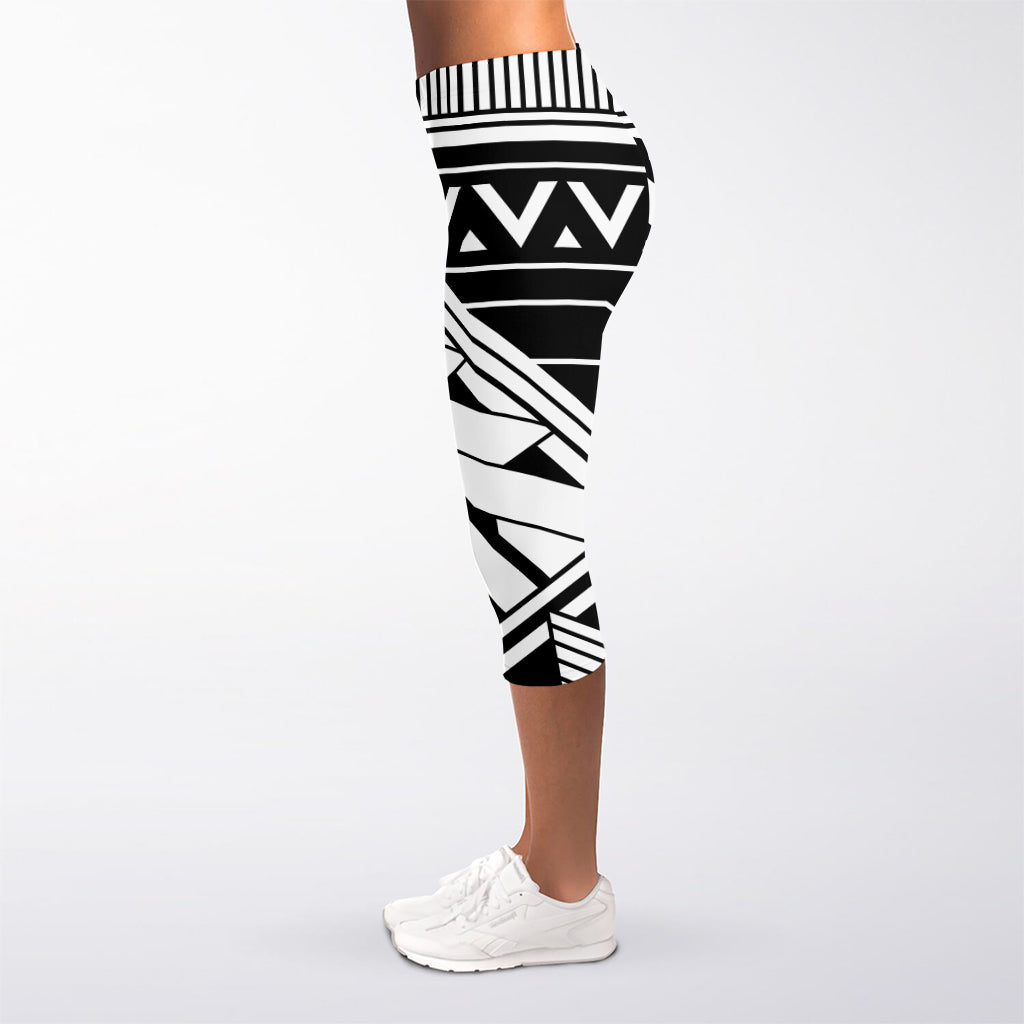 Maori Polynesian Tattoo Pattern Print Women's Capri Leggings