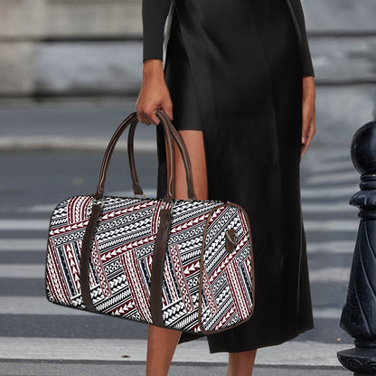Maori Tribal Pattern Print Duffle Bag