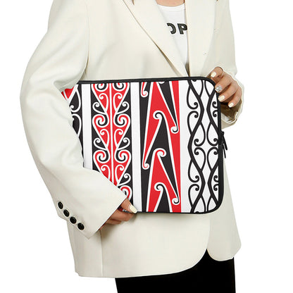 Maori Tribal Print Laptop Sleeve