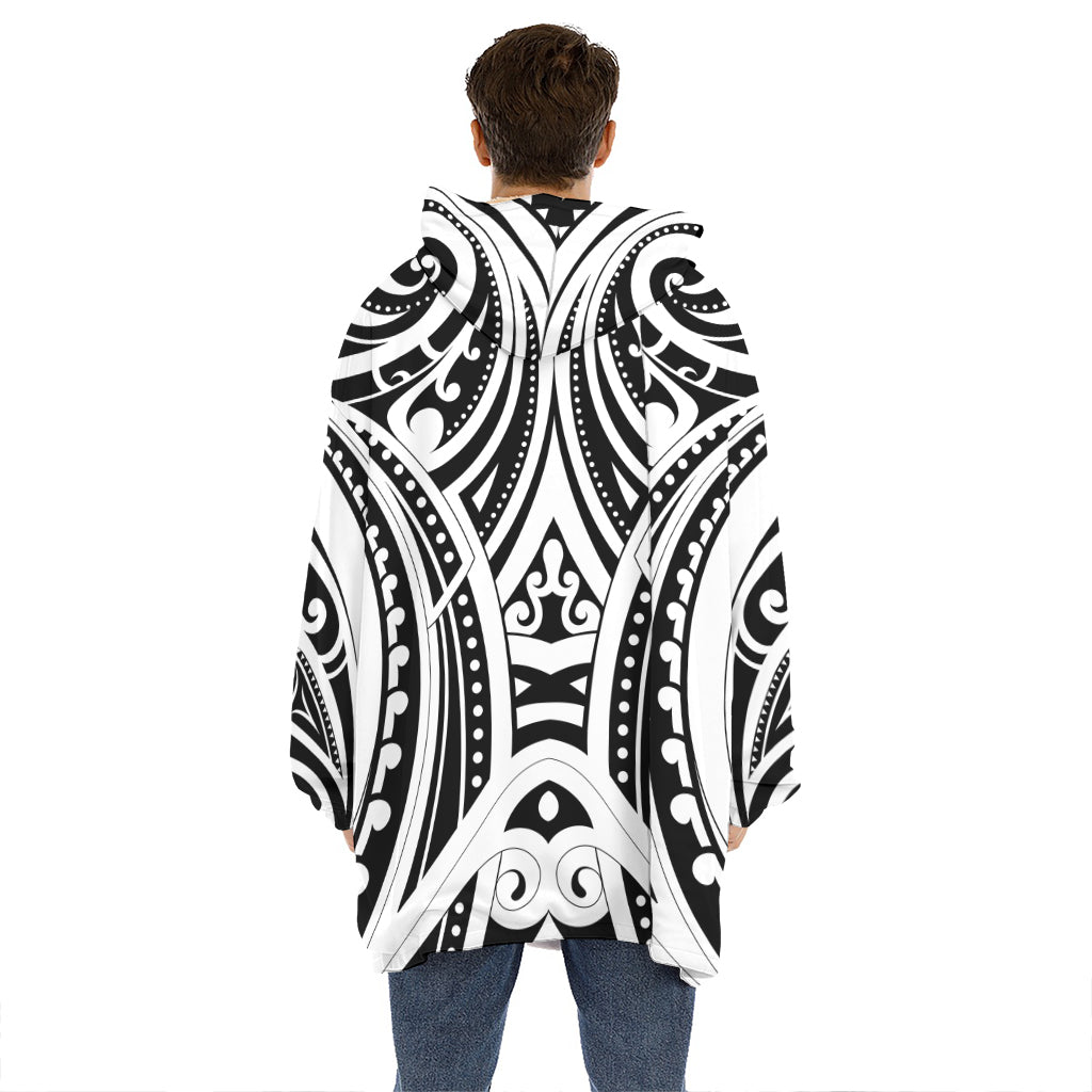 Maori Tribal Tattoo Pattern Print Hoodie Blanket