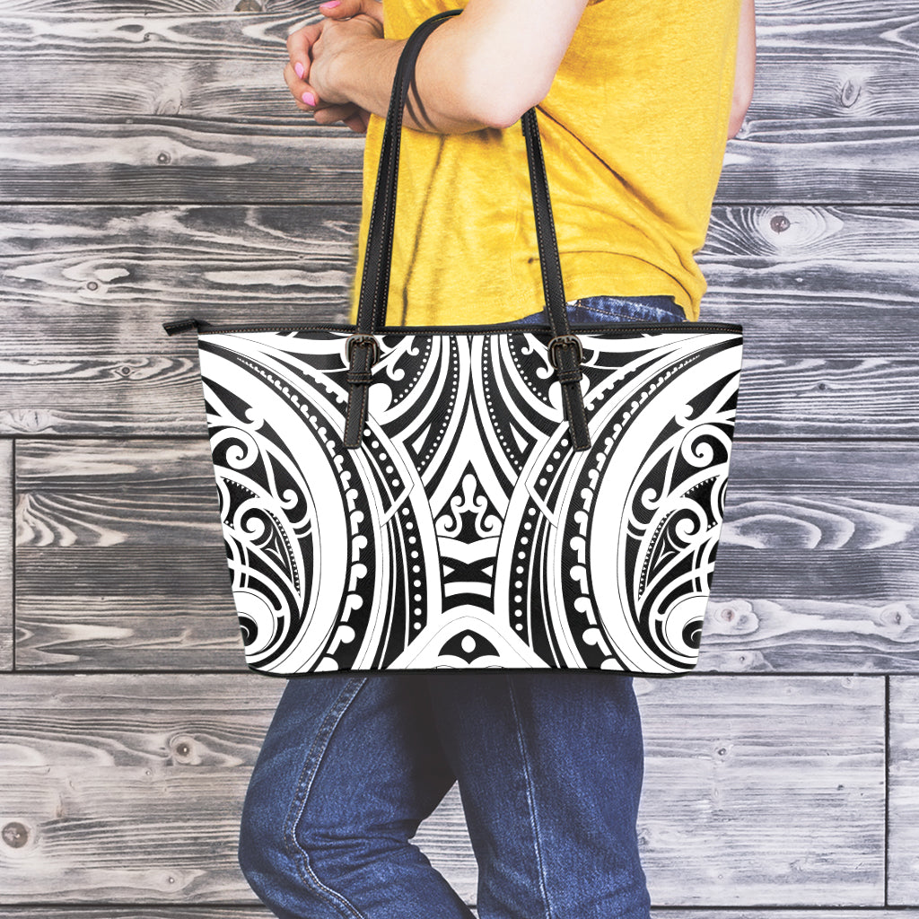 Maori Tribal Tattoo Pattern Print Leather Tote Bag