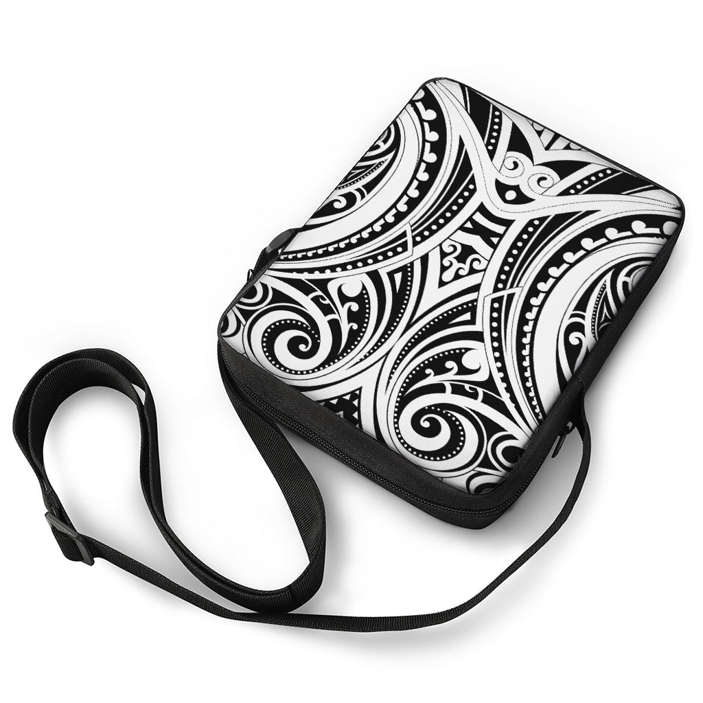 Maori Tribal Tattoo Pattern Print Rectangular Crossbody Bag