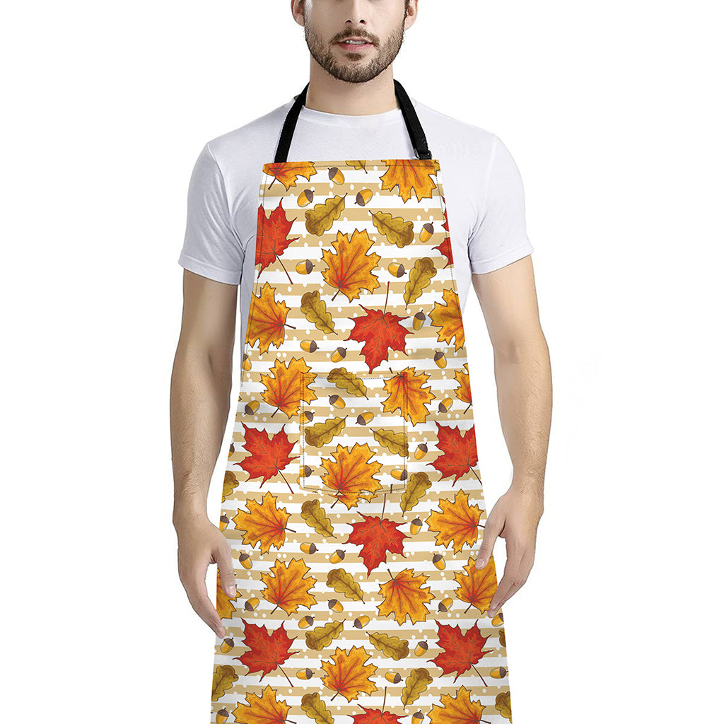 Maple And Oak Pattern Print Bib Apron With Pocket