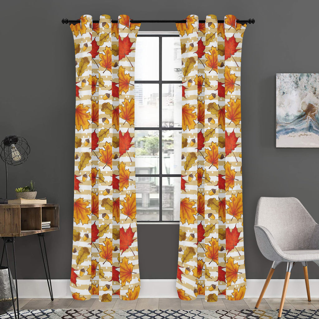 Maple And Oak Pattern Print Curtain