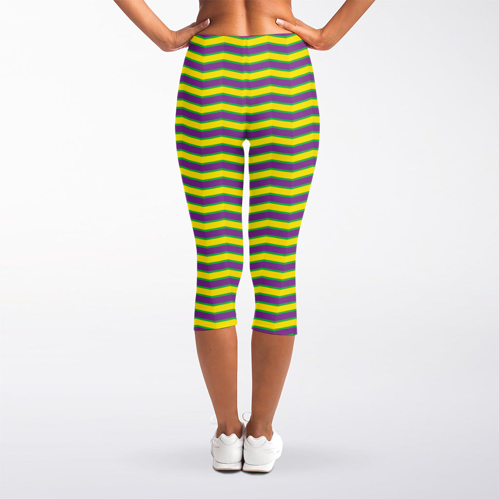 Mardi Gras Fat Tuesday Zigzag Print Women's Capri Leggings