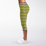 Mardi Gras Fat Tuesday Zigzag Print Women's Capri Leggings
