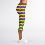 Mardi Gras Fat Tuesday Zigzag Print Women's Capri Leggings