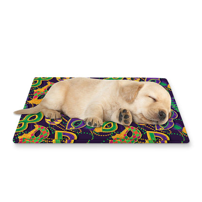 Mardi Gras Festival Pattern Print Pet Cooling Mat Cover