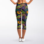 Mardi Gras Festival Pattern Print Women's Capri Leggings