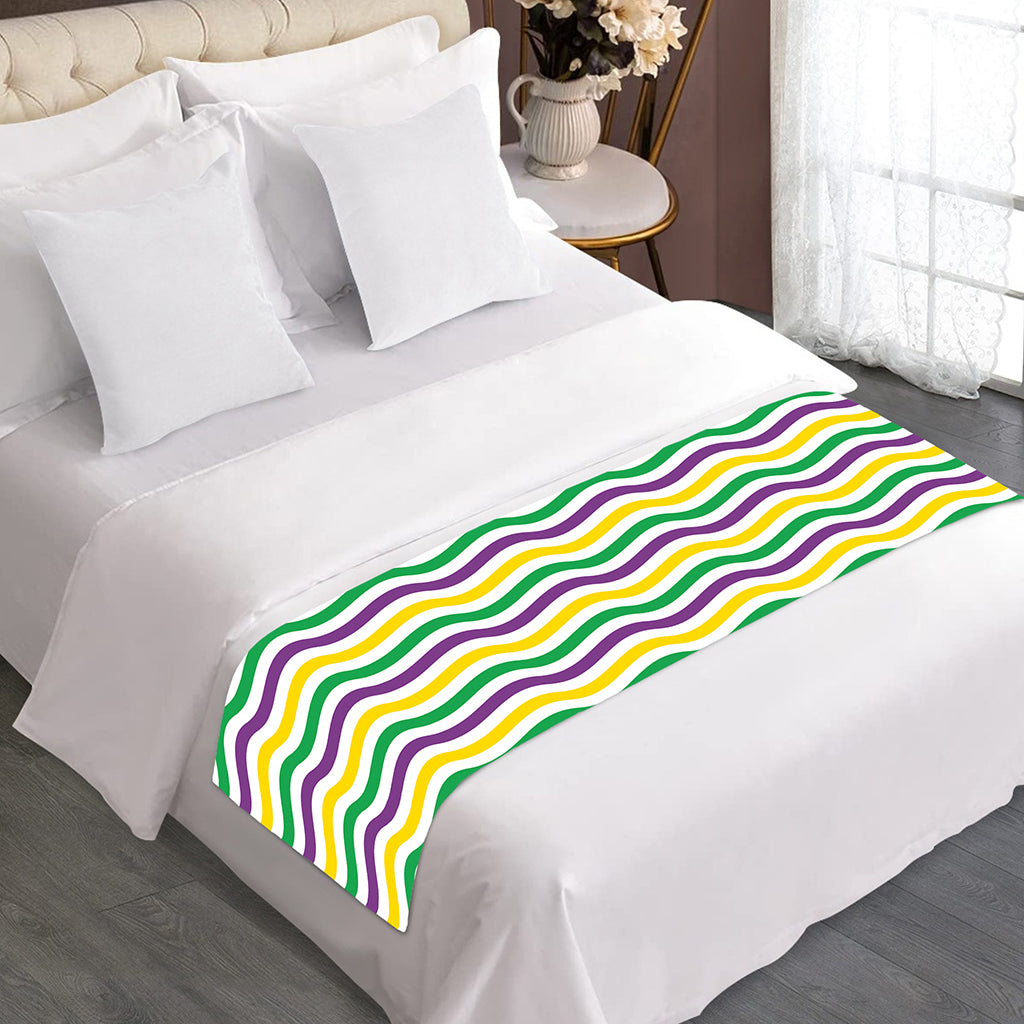 Mardi Gras Wave Pattern Print Bed Runner
