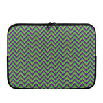 Mardi Gras Zigzag Pattern Print Laptop Sleeve