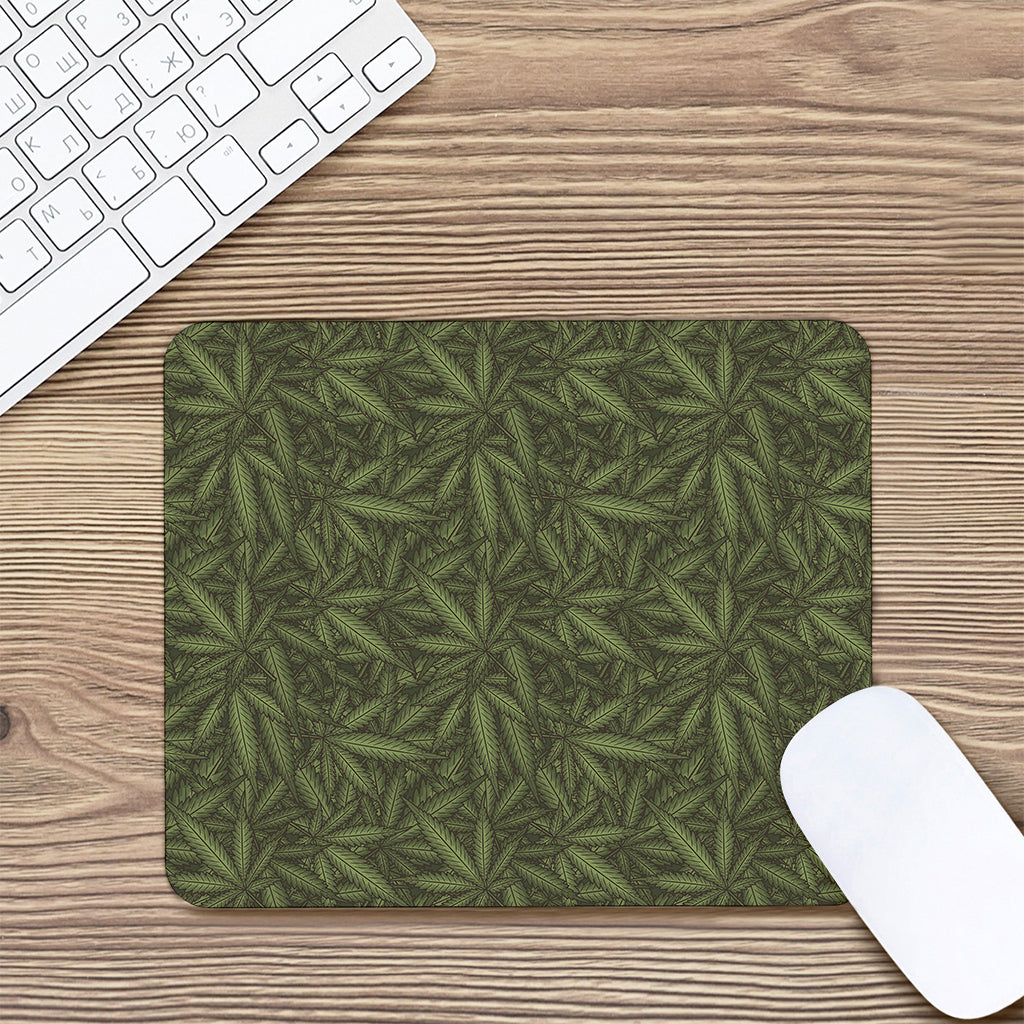 Marijuana Leaf Pattern Print Mouse Pad