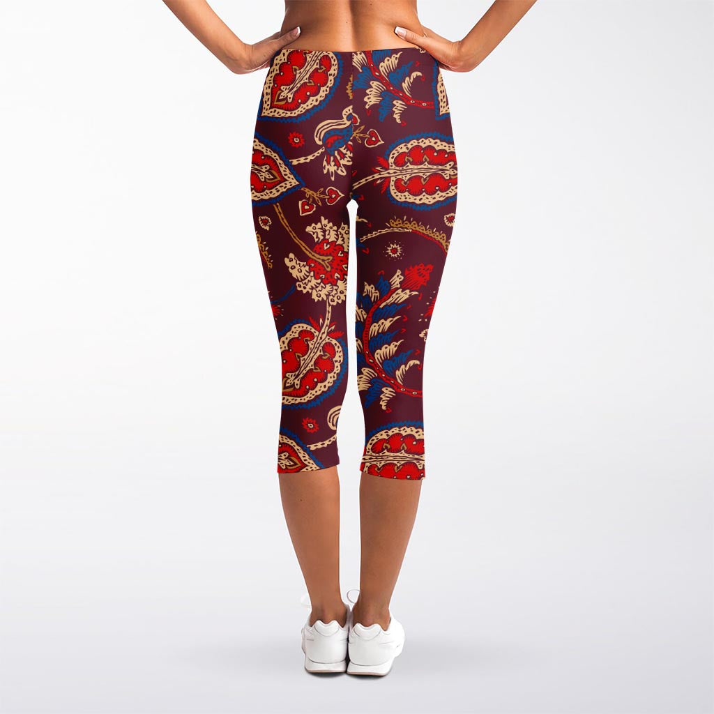 Maroon Vintage Bohemian Floral Print Women's Capri Leggings