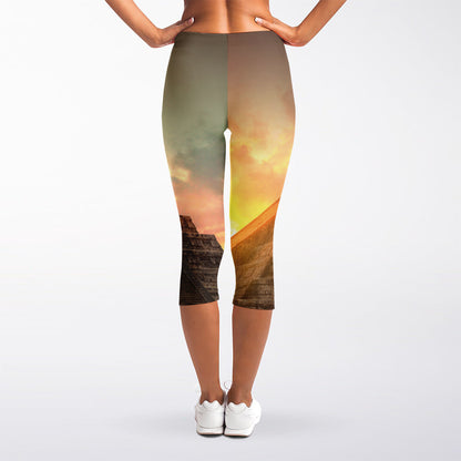Mayan Pyramid Print Women's Capri Leggings