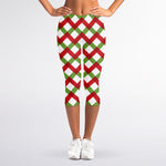 Merry Christmas Checkered Pattern Print Women's Capri Leggings