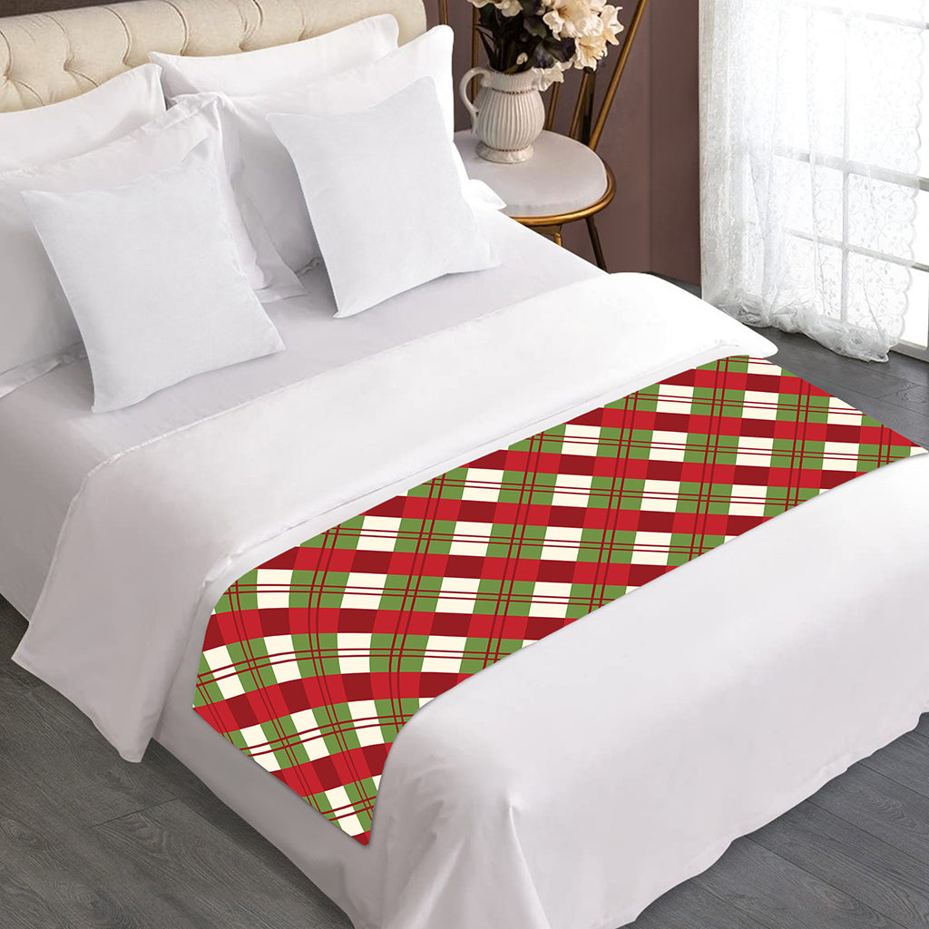 Merry Christmas Plaid Pattern Print Bed Runner