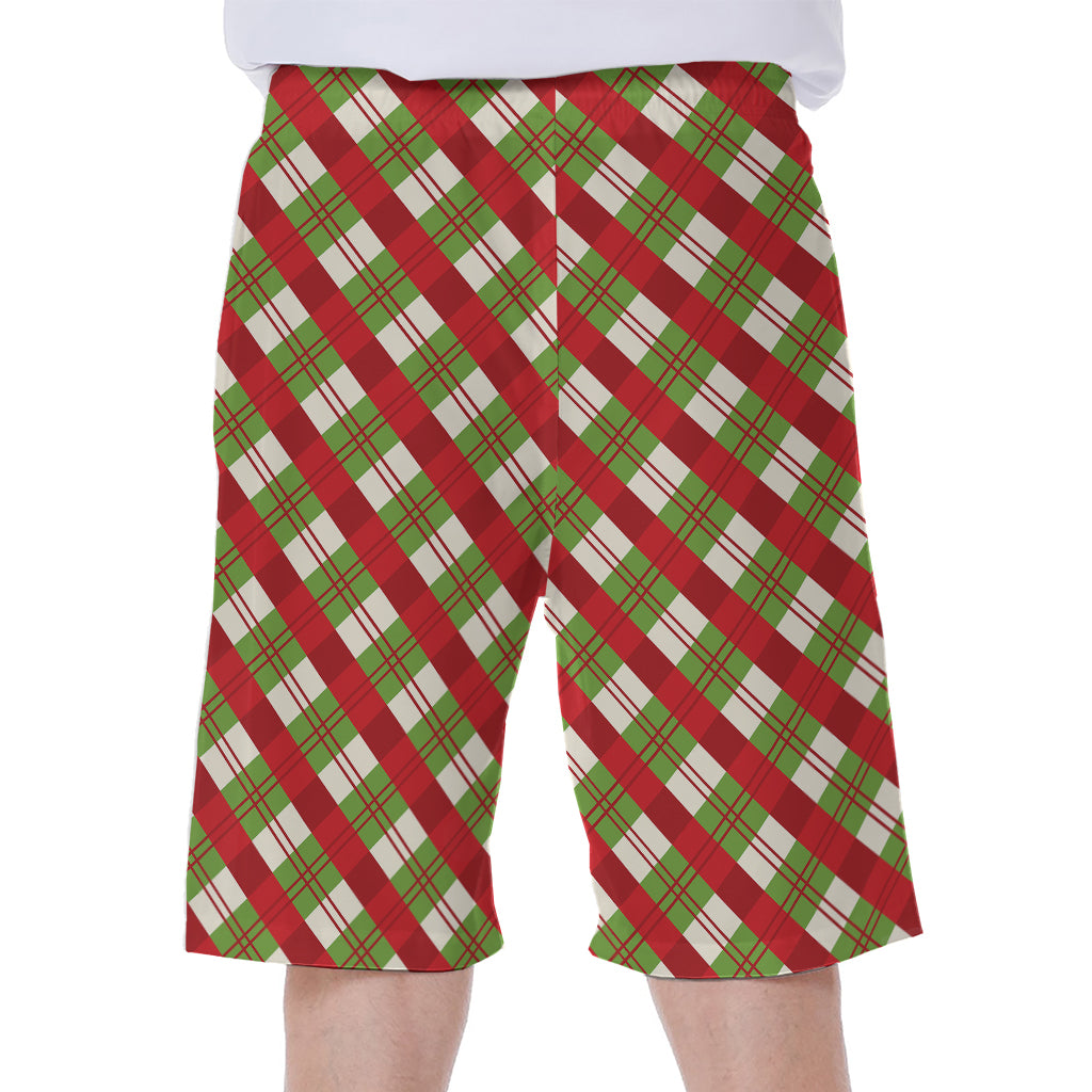 Merry Christmas Plaid Pattern Print Men's Beach Shorts