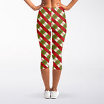 Merry Christmas Plaid Pattern Print Women's Capri Leggings