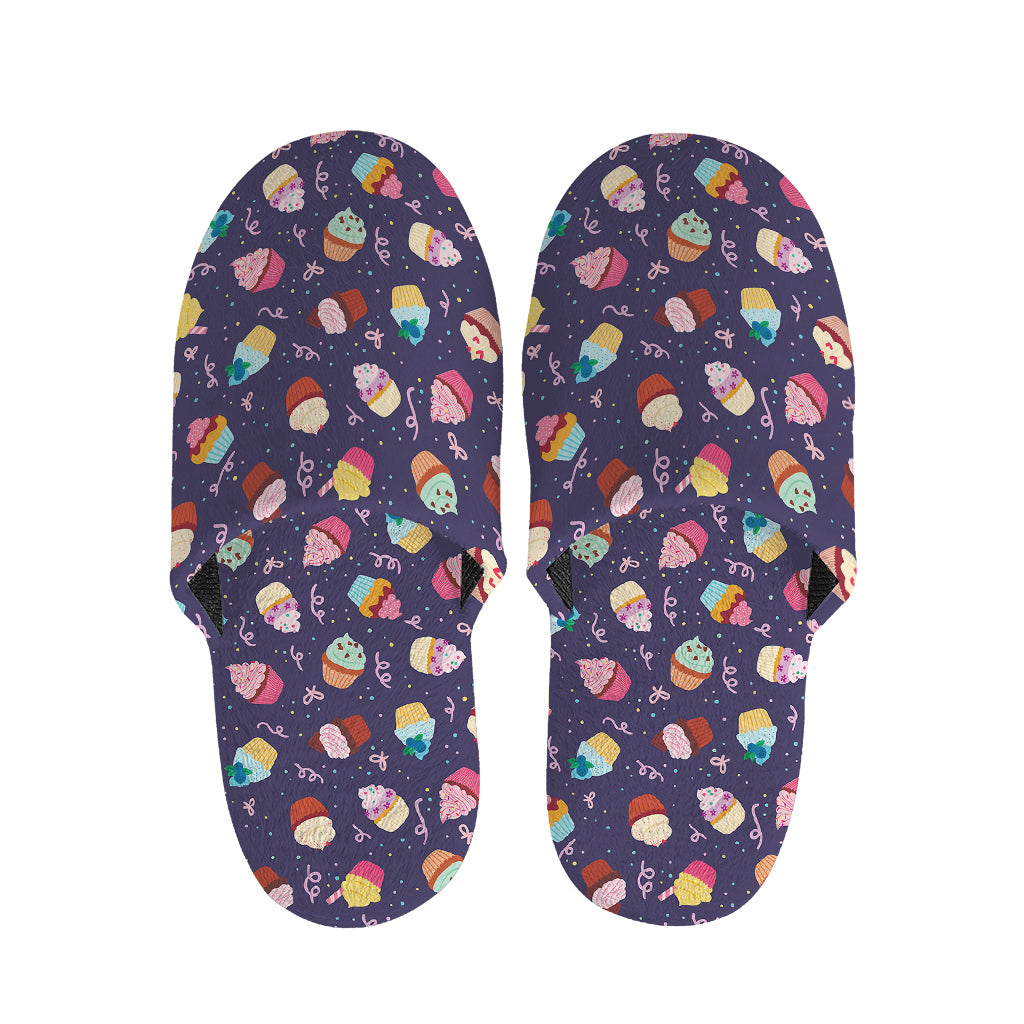 Mini Cupcake Pattern Print Slippers