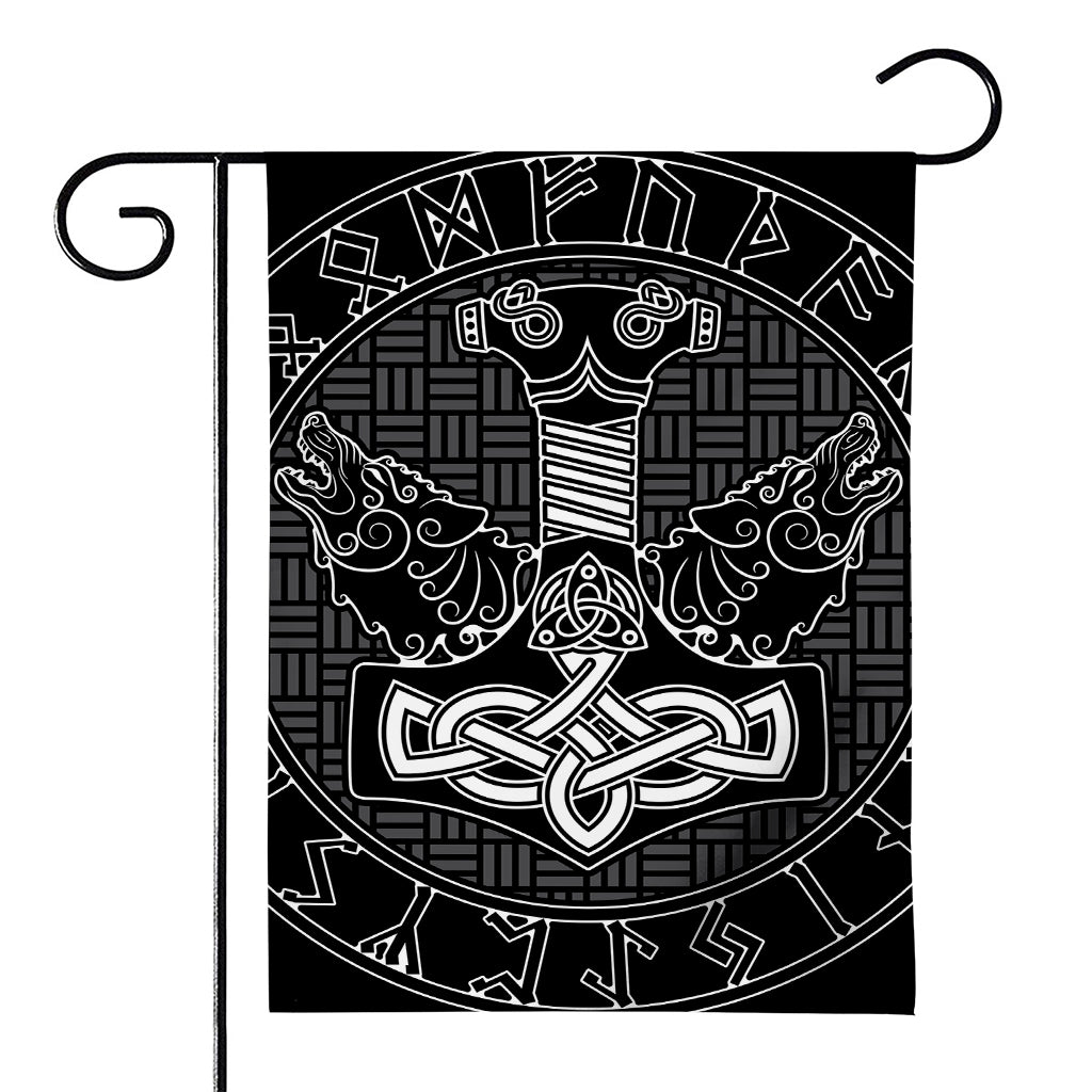 Mjolnir And Scandinavian Runes Print House Flag – GearFrost
