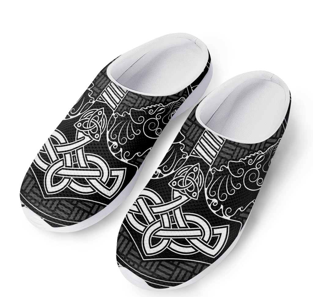 Mjolnir And Scandinavian Runes Print Mesh Casual Shoes