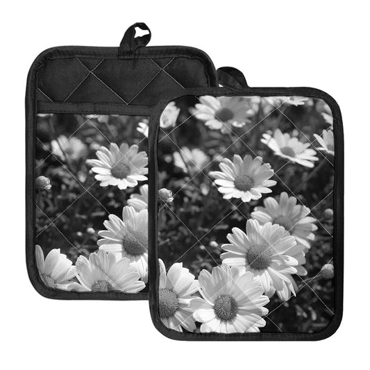 Monochrome Daisy Flower Print Pot Holders With Pocket
