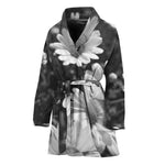 Monochrome Daisy Flower Print Women's Bathrobe