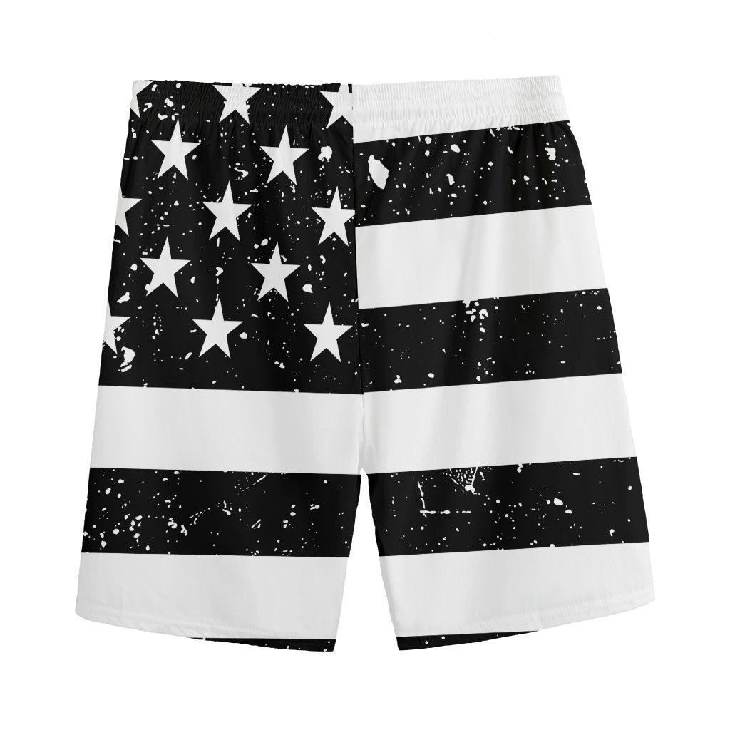 Monochrome Grunge American Flag Print Men's Sports Shorts