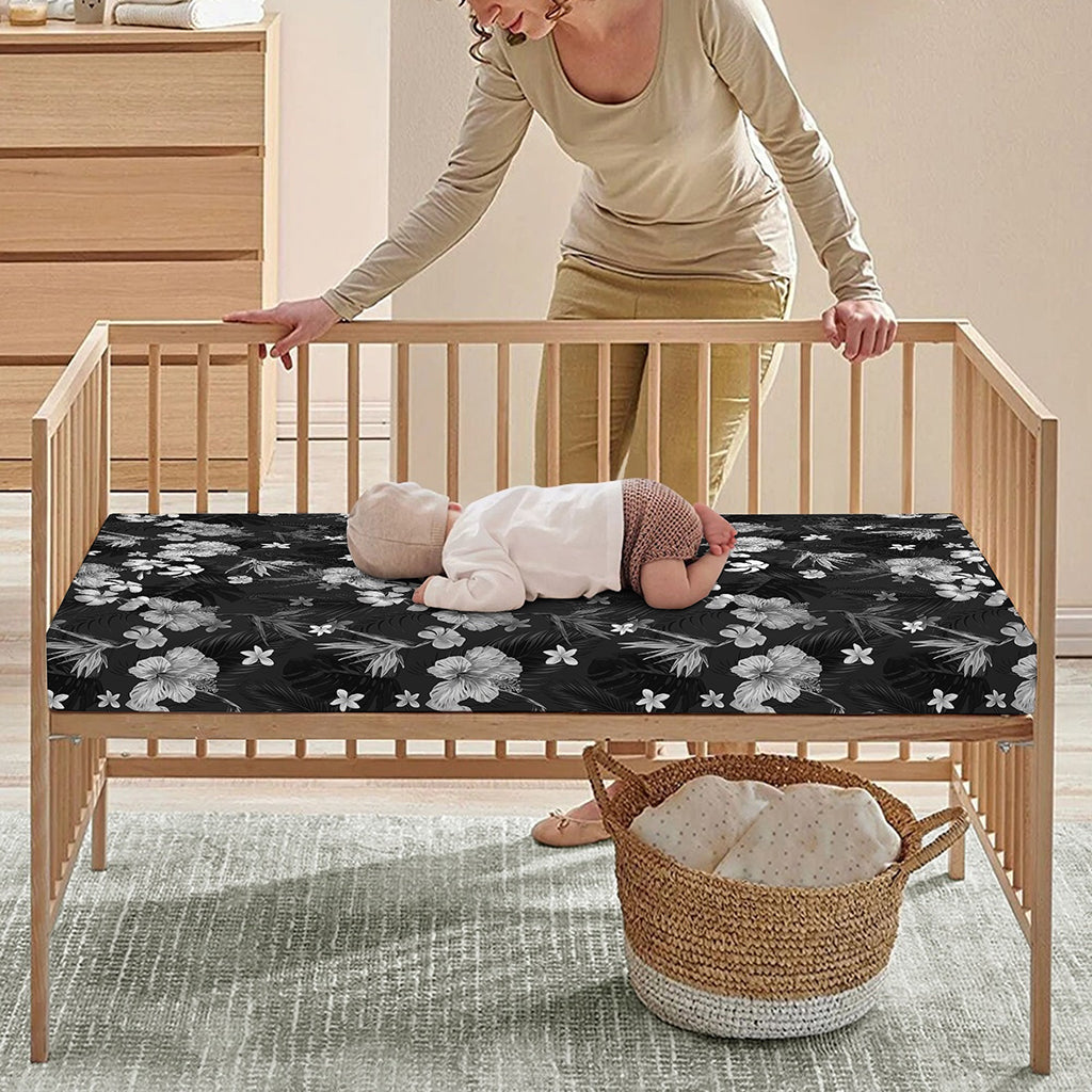 Monochrome Hawaiian Floral Print Baby Crib Sheet