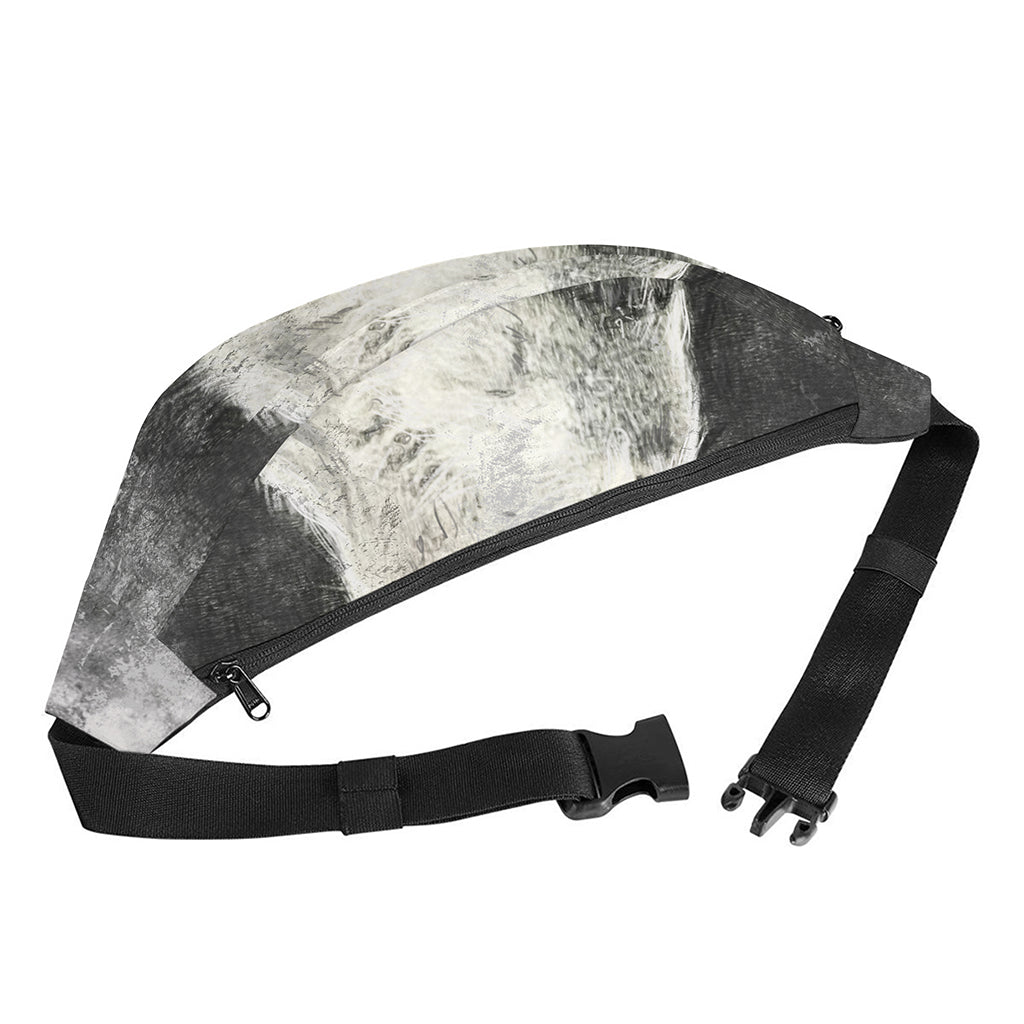 Monochrome Howling Wolf Print Fanny Pack