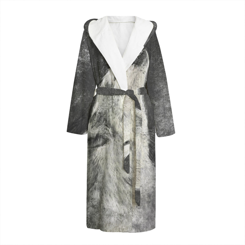 Monochrome Howling Wolf Print Hooded Bathrobe