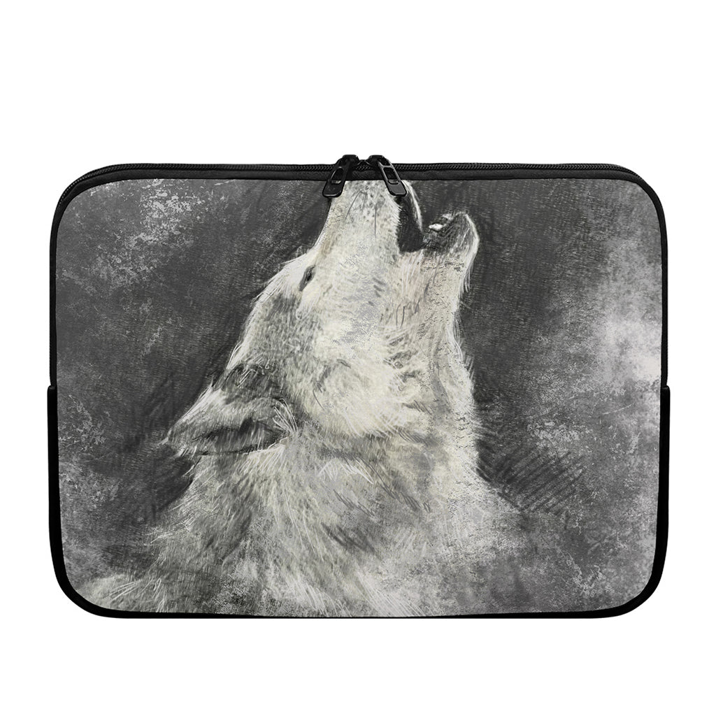 Monochrome Howling Wolf Print Laptop Sleeve