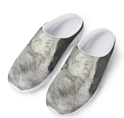 Monochrome Howling Wolf Print Mesh Casual Shoes