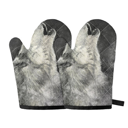 Monochrome Howling Wolf Print Oven Mitts