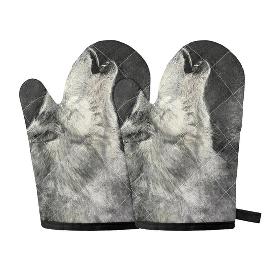Monochrome Howling Wolf Print Oven Mitts