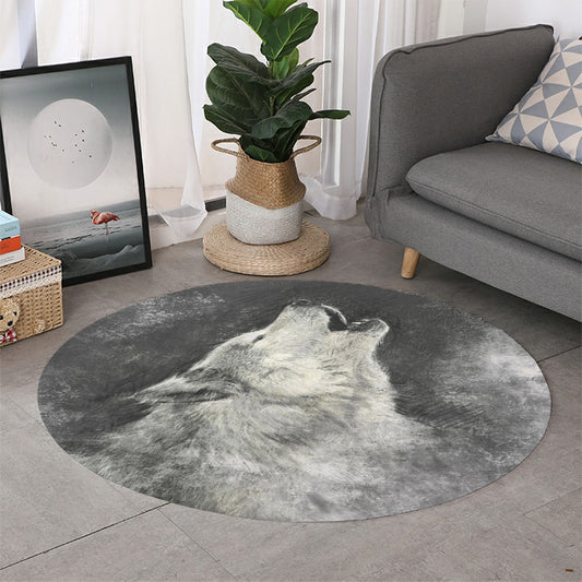 Monochrome Howling Wolf Print Round Rug