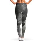 Monochrome Howling Wolf Print Women's Leggings