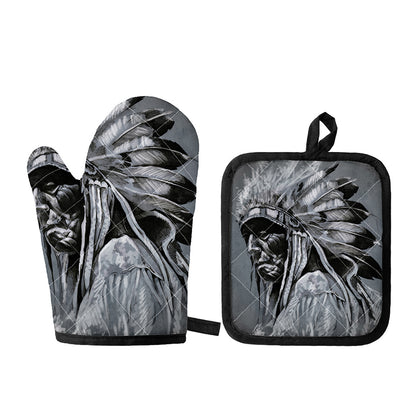 Monochrome Native Indian Portrait Print Oven Mitt And Pot Holder Set