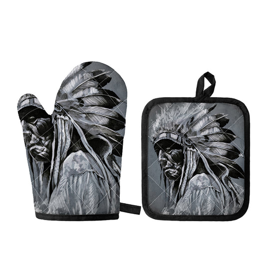 Monochrome Native Indian Portrait Print Oven Mitt And Pot Holder Set