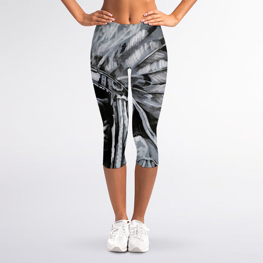 Monochrome Native Indian Portrait Print Women's Capri Leggings