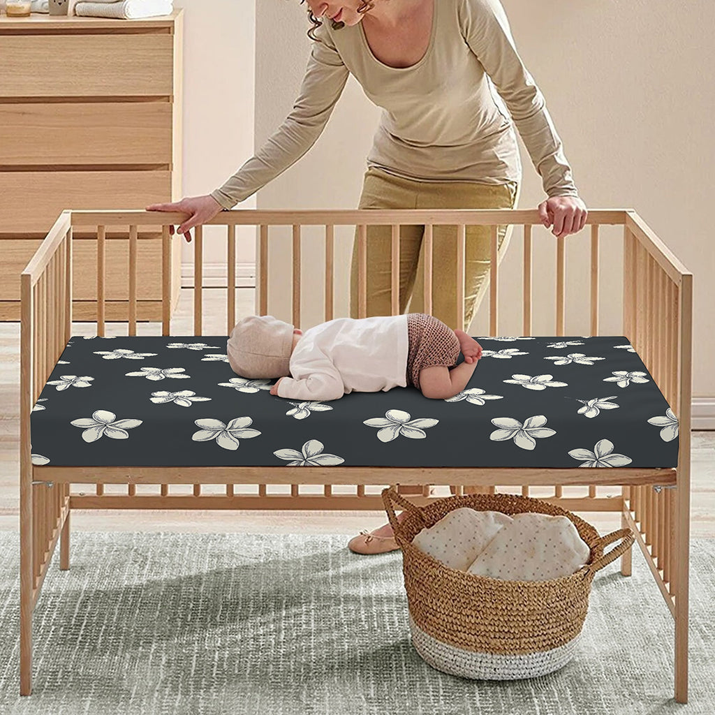 Monochrome Plumeria Pattern Print Baby Crib Sheet