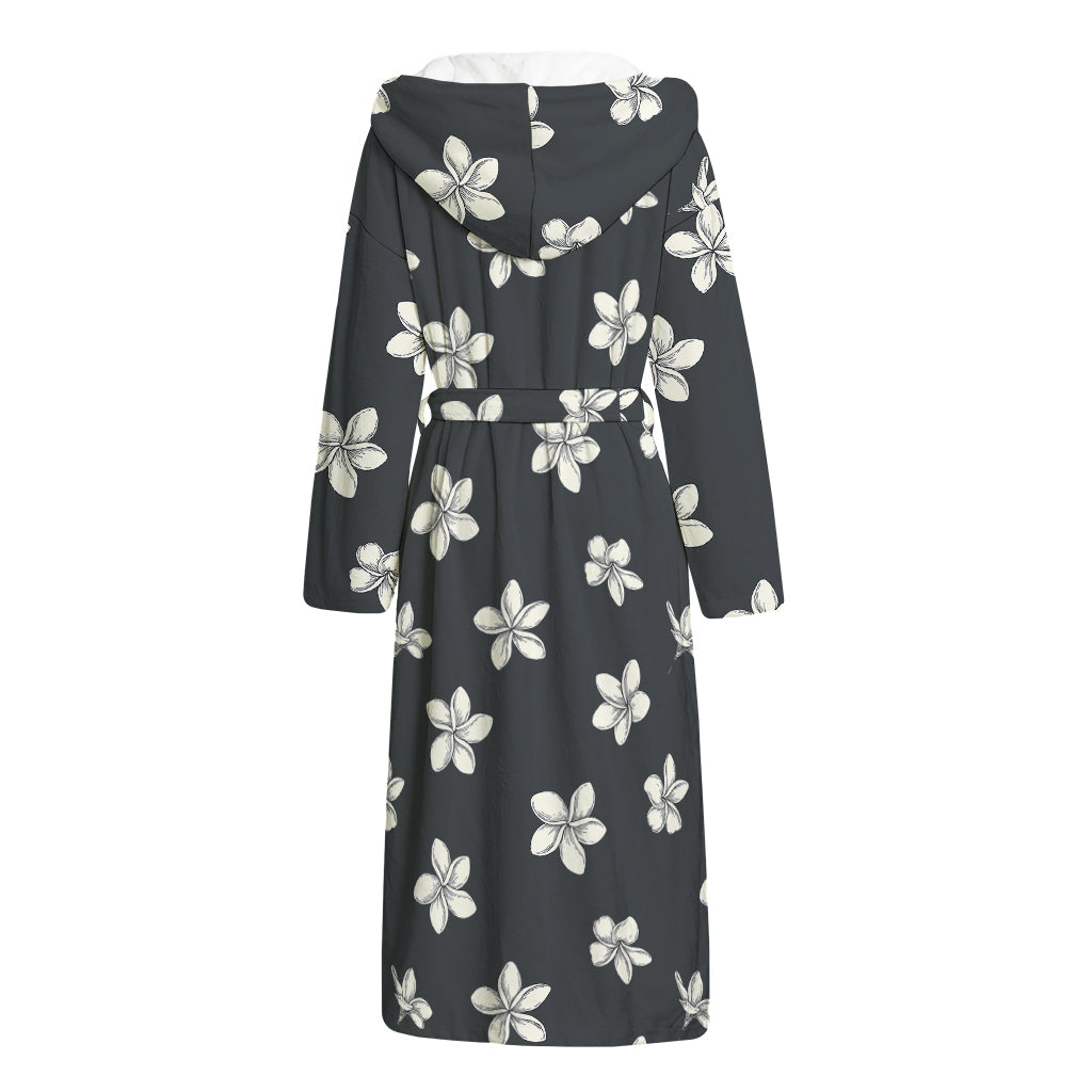 Monochrome Plumeria Pattern Print Hooded Bathrobe