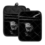 Monochrome Rhinoceros Ratsnake Print Pot Holders With Pocket