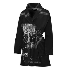 Monochrome Rhinoceros Ratsnake Print Women's Bathrobe