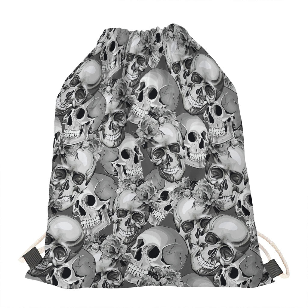 Monochrome Skull Flowers Pattern Print Drawstring Bag