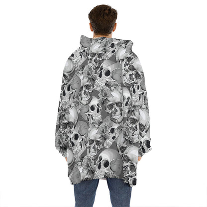 Monochrome Skull Flowers Pattern Print Hoodie Blanket
