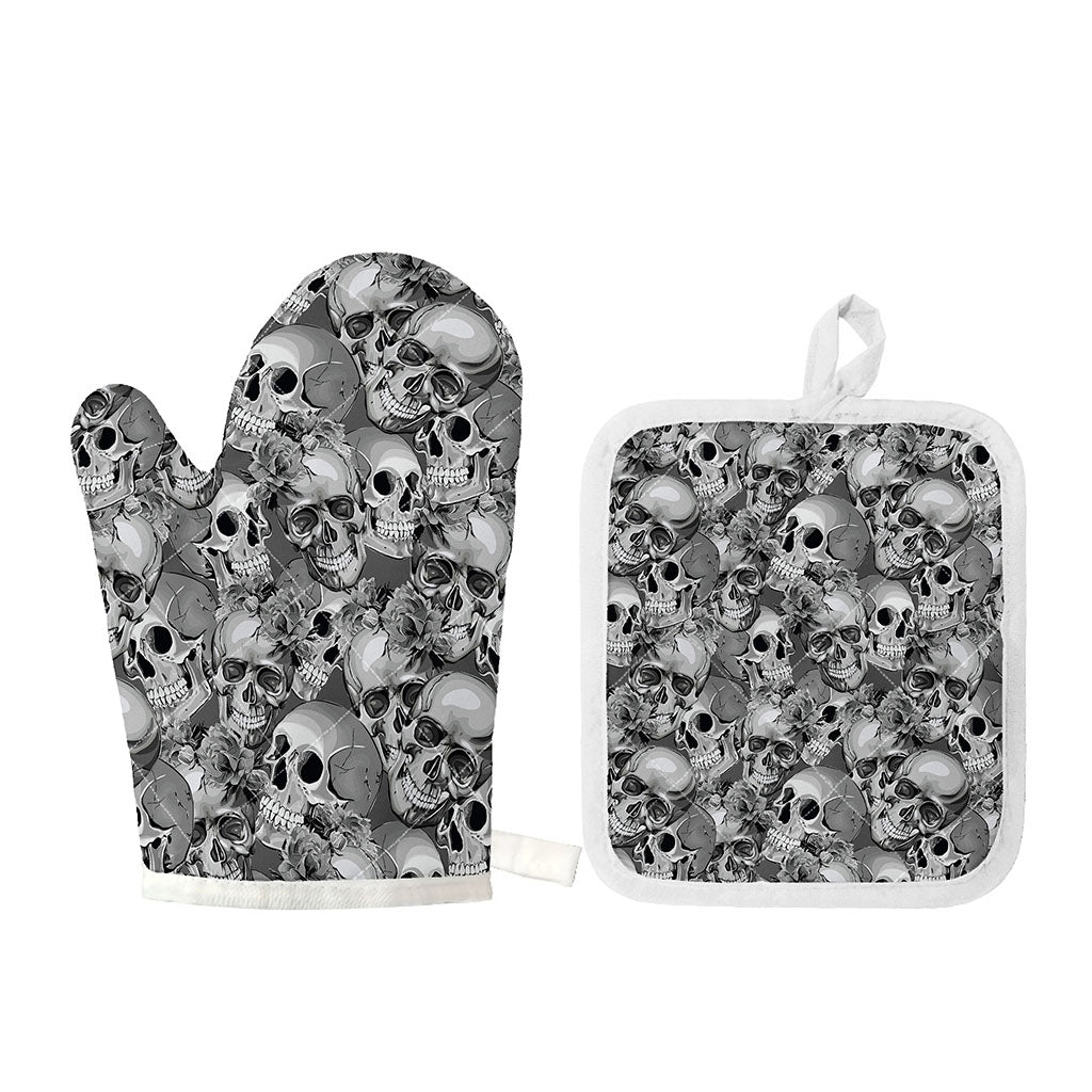 Monochrome Skull Flowers Pattern Print Oven Mitt And Pot Holder Set